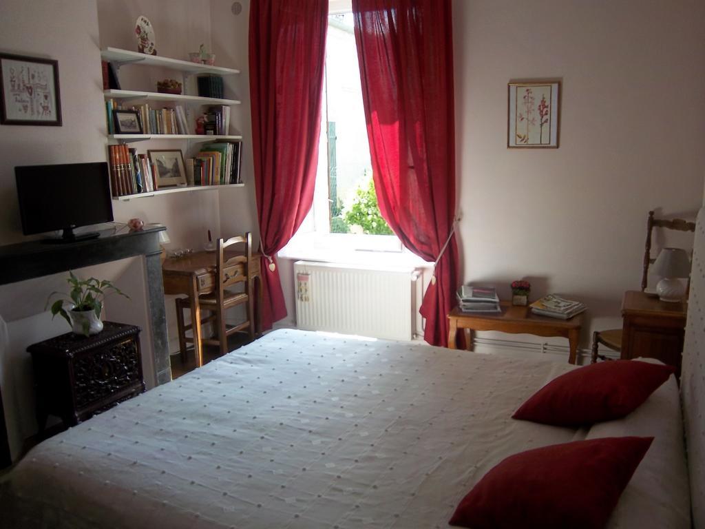 Le Relais De Marbot Apartman Bar-le-Duc Szoba fotó